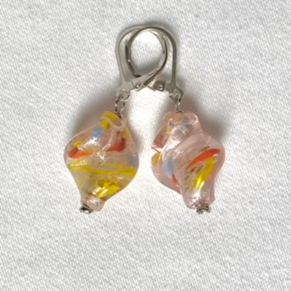 Twist Murano earrings - 18mm, in Pink, complete with Sterling Silver lever backs.